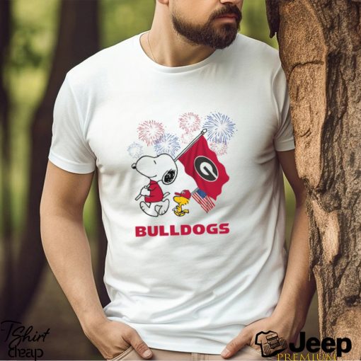 Snoopy Football Happy 4th Of July Georgia Bulldogs Shirt
