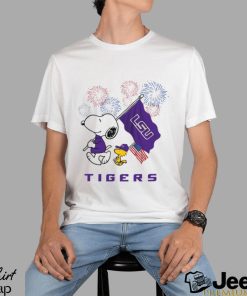 Snoopy Football Happy 4th Of July LSU Tigers Shirt