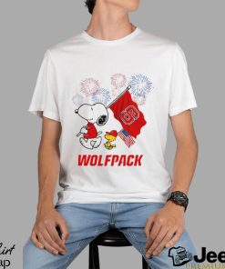 Snoopy Football Happy 4th Of July NC State Wolfpack T Shirt