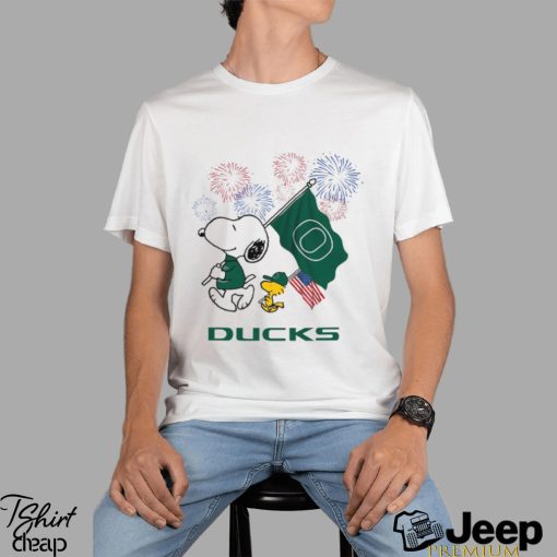 Snoopy Football Happy 4th Of July Oregon Ducks Shirt