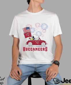 Snoopy Football Happy 4th Of July Tampa Bay Buccaneers Shirt