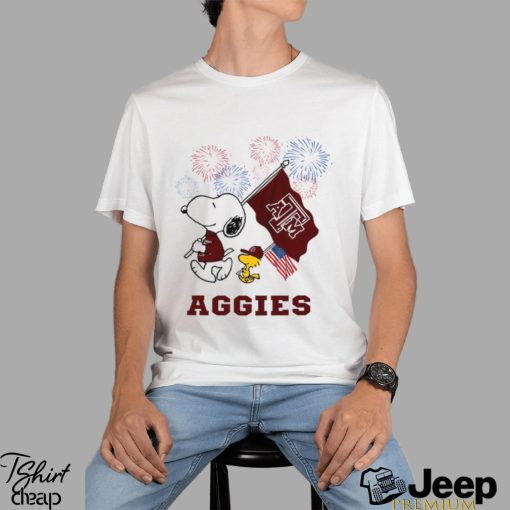 Snoopy Football Happy 4th Of July Texas A_M Aggies Shirt