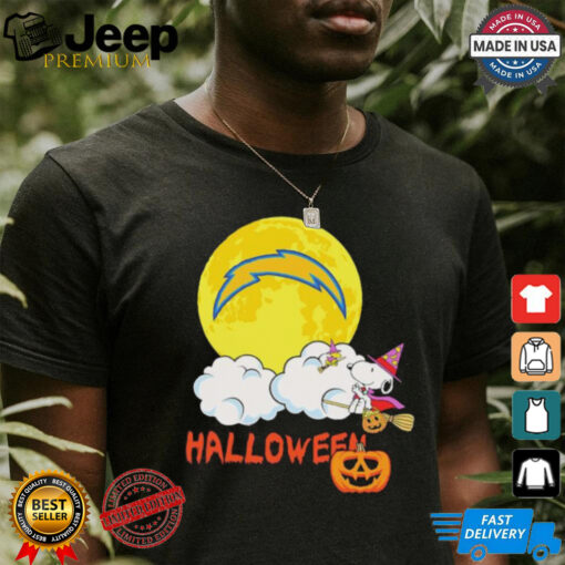 Snoopy Los Angeles Chargers NFL Halloween 2024 Shirt