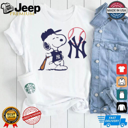 Snoopy Peanuts New York Yankees MLB baseball shirt