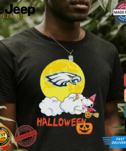 Snoopy Philadelphia Eagles NFL Halloween 2024 Shirt