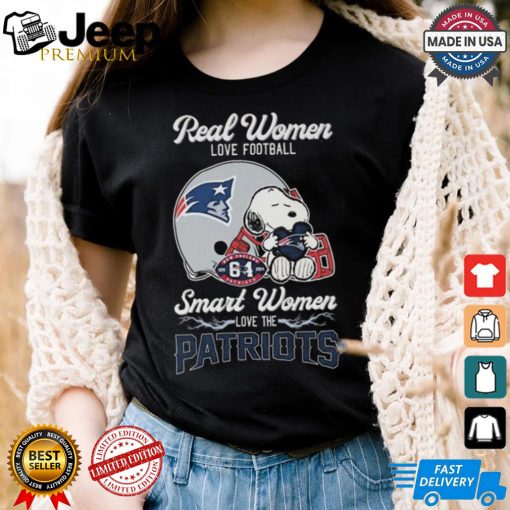 Snoopy Real Women Love Football Smart Women Love The New England Patriots Shirt