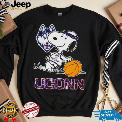 Snoopy Uconn Huskies basketball logo shirt