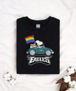 Snoopy and Woodstock Driving Car Philadelphia Eagles Pride Flag shirt