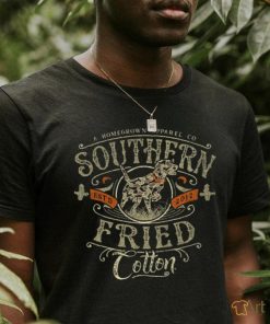 Southern Fried Cotton Southern Camo Filled Pointer Short Sleeve