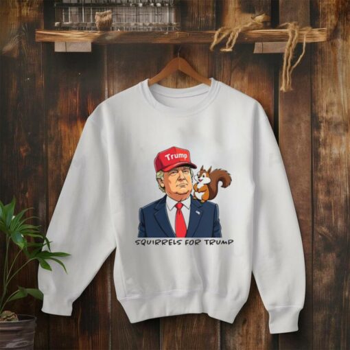 Squirrels for Trump 2 T Shirt