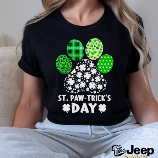 St. paw trick’s day dogshoe lucky charm St. Patrick’s day dog shirt