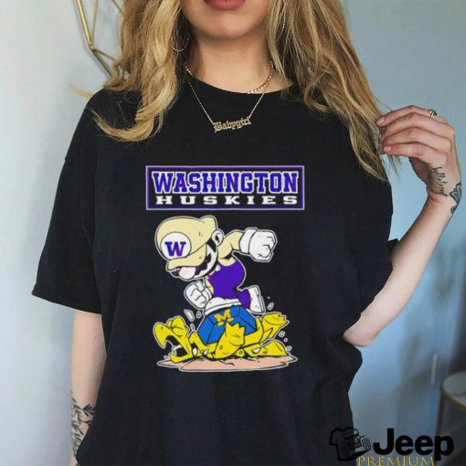 Super Mario Washington Huskies stomp on Michigan Wolverines shirt