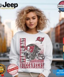 Tampa Bay Buccaneers Helmet Dash T Shirt