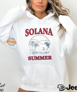 Taylor wearing Solana Summer shirt