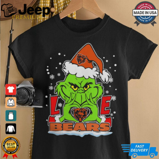 The Grinch Love Heart 2024 Chicago Bears Football Christmas Shirt