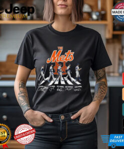 The New York Mets Baseball Walking Signatures 2024 T shirt