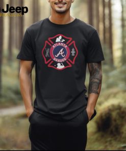 This Firefighter Loves Atlanta Braves T shirt