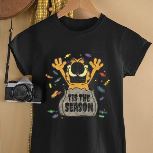 Tis The Season Graphic T Shirt