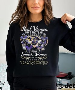 Top baltimore ravens real women love football smart women love the baltimore ravens signatures 2024 shirt