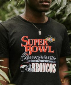 Vintage Denver Broncos Super Bowl shirt