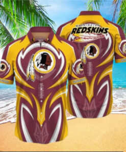 It’s a fun and laid-back way to show your support for the Washington Commanders, combining sports fandom with the relaxed vibe of a Hawaiian shirt. Perfect for casual wear or game day!