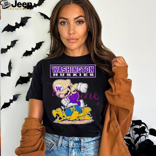 Washington Huskies Michigan Wolverines Mario Washington Huskies Stomp On Michigan T shirt