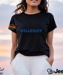 Wellesley College Sideline Store Shirt