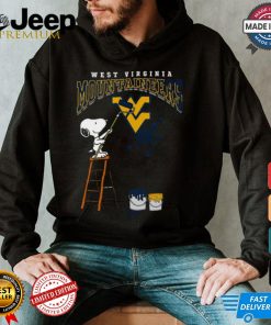 West Virginia Mountaineers Snoopy Painting Shirt