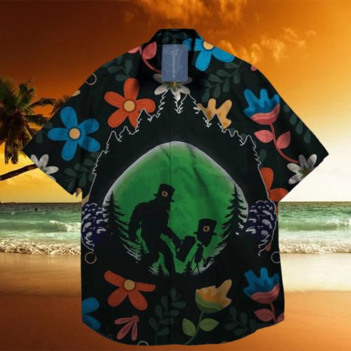 bigfoot alein on st patrick day hawaiian shirt