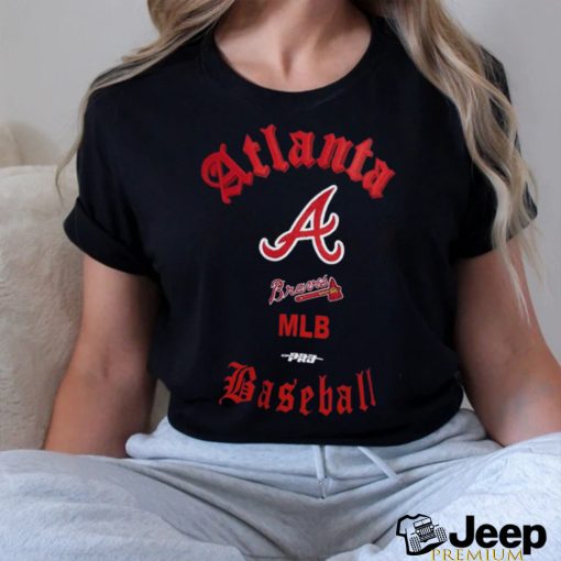 mlb atlanta braves old english men’s crewneck shirt