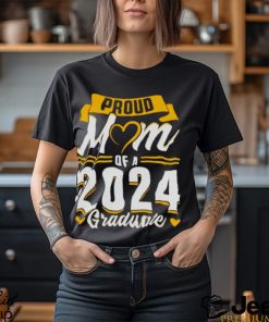 Proud mom of a 2024 graduate shirt