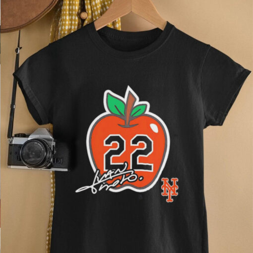 Juan Soto New York Mets player number shirt