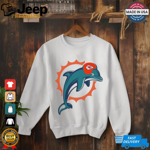 Miami Dolphins Chiefs helmet shirt