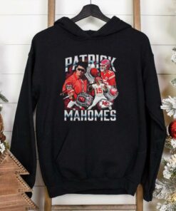 Official Patrick Mahomes Black Kansas City Chiefs NFL Notorious Player Graphic Unisex 2025 T Shirt