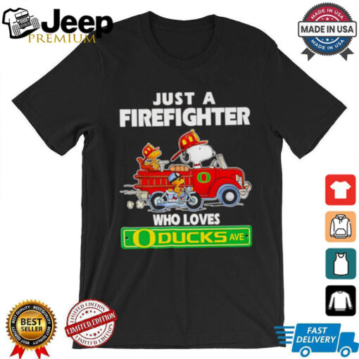 Snoopy and Woodstock driving car just a firefighter who loves Oregon Ducks shirt